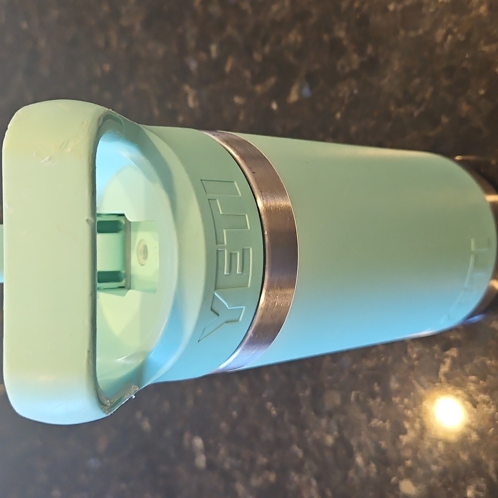 YETI Rambler Jr. In Seafoam Green - Picture 3 of 6